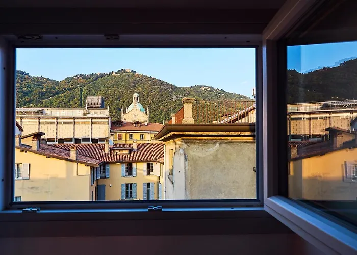 22 Sweet Apartment Como